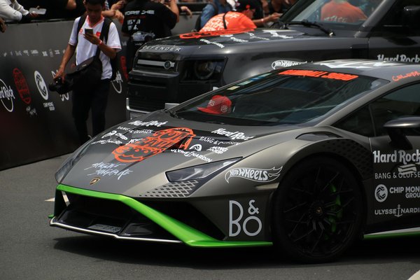 Comment les véhicules électriques évoluent-ils en termes de performance ?